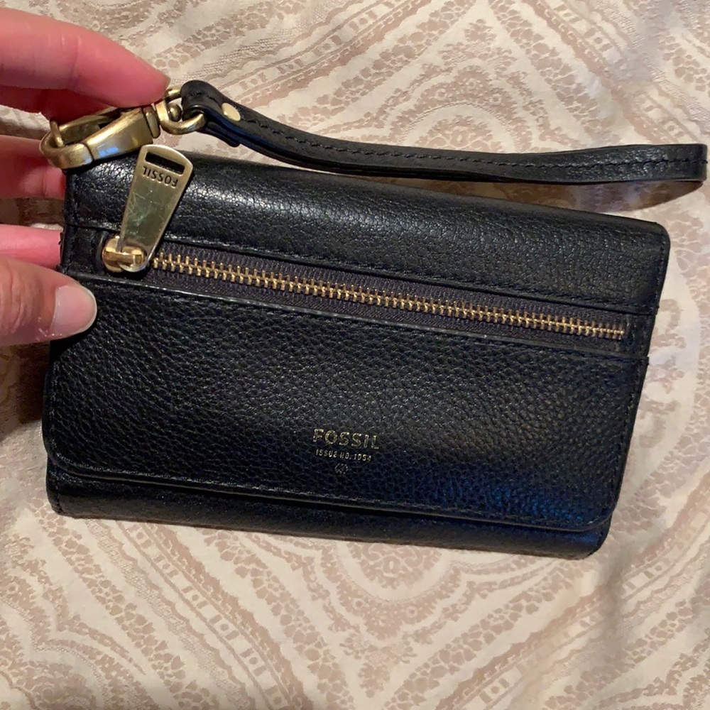 Fossil Wristlet Wallet